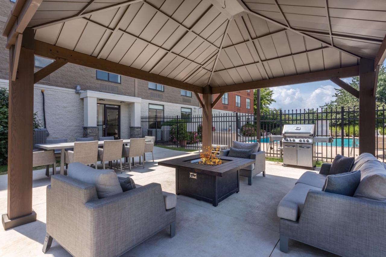 Holiday Inn Express Exton - Great Valley By Ihg Exteriör bild